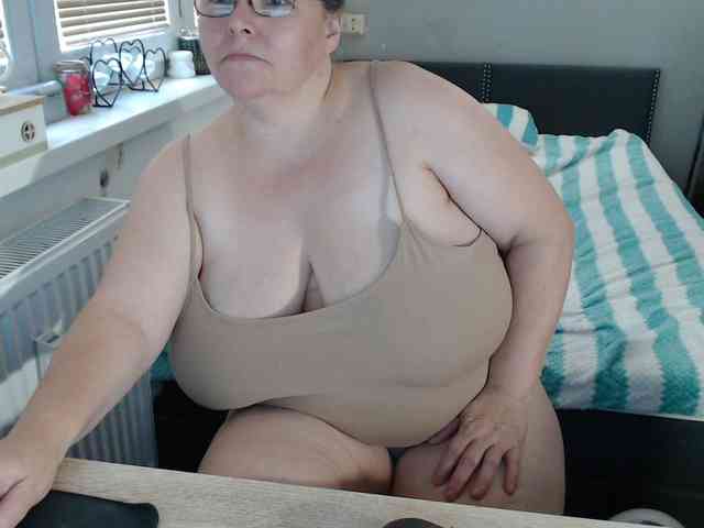 Bessy123 webcam