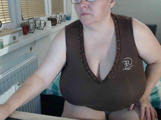Bessy123 webcam
