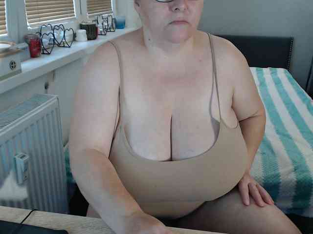 Bessy123 webcam