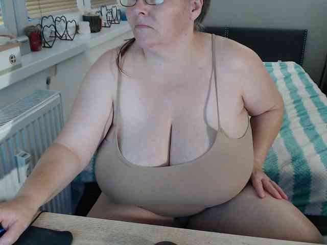 Bessy123 webcam