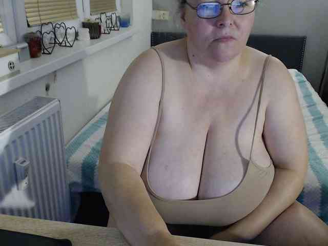 Bessy123 webcam