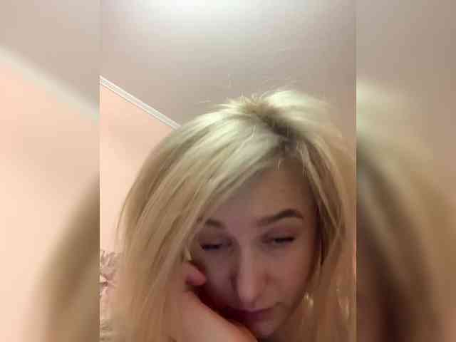 Ale4kaxx webcam