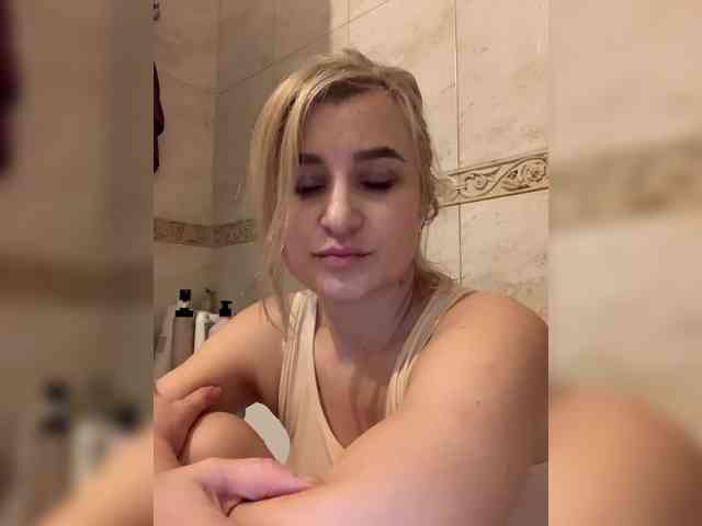 Ale4kaxx webcam