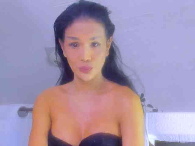 AMAZINGGLORIA