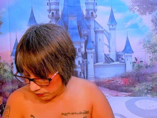 indianroxy webcam