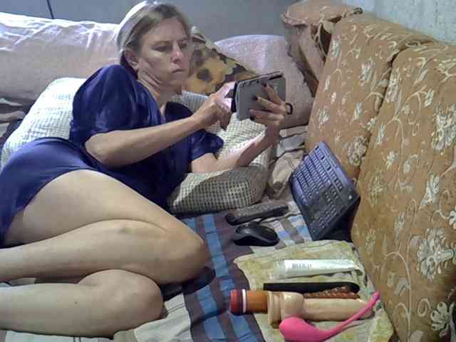 ptichka38 webcam
