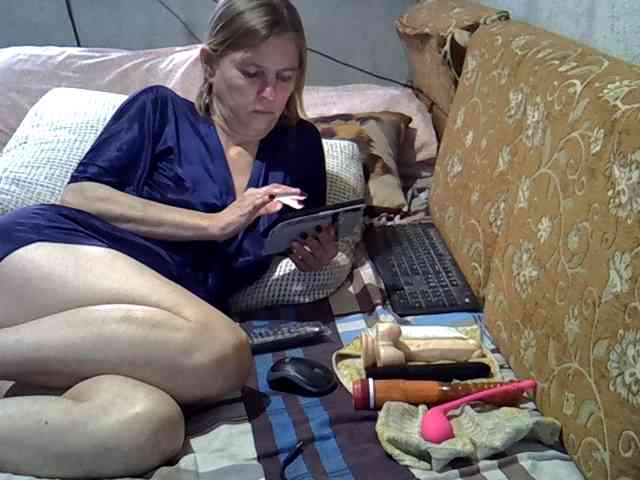 ptichka38 webcam