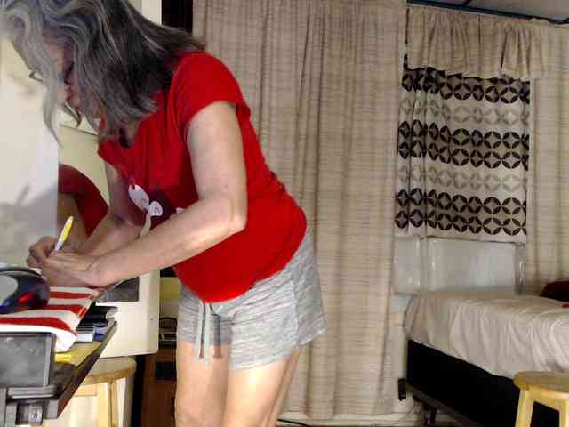FIXMYASSTOO webcam