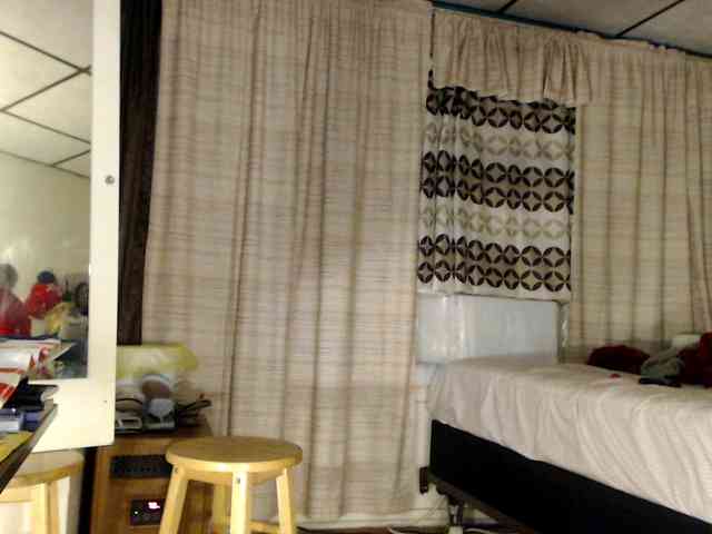 FIXMYASSTOO webcam