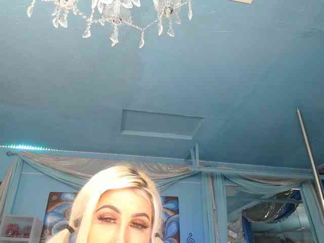 adrianna_fox webcam