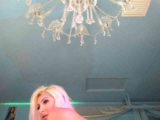 adrianna_fox
