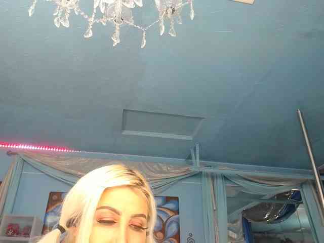 adrianna_fox webcam