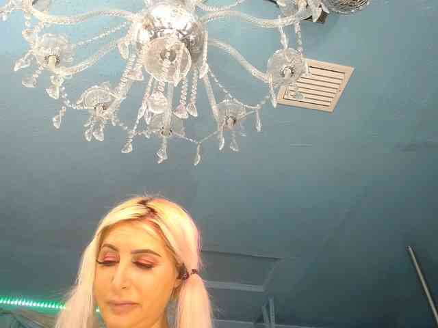 adrianna_fox webcam