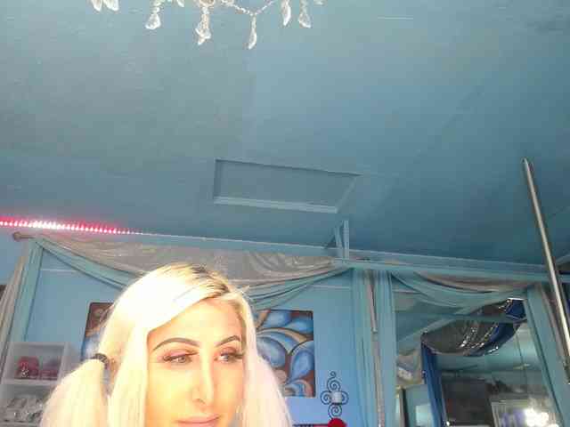 adrianna_fox webcam