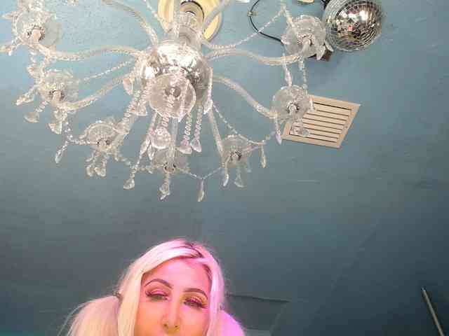 adrianna_fox