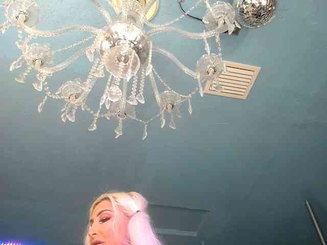 adrianna_fox webcam