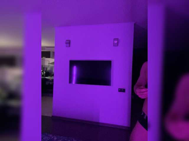 Entrez le videochat erotique avec le
modèle ETHAN_MOORE ETHAN_MOORE