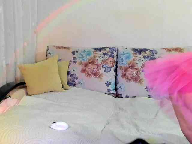 Lisa1225 webcam