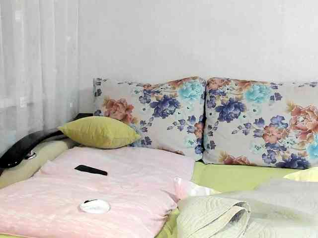 Lisa1225 webcam