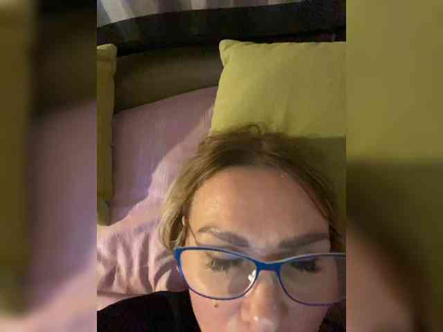 Lisa1225 webcam