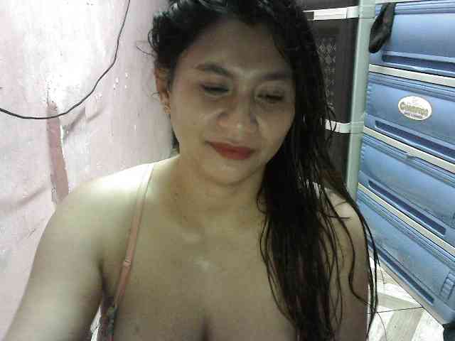 peenastyfame webcam