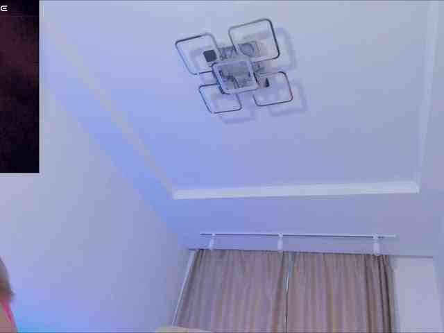 AnnaSmile webcam