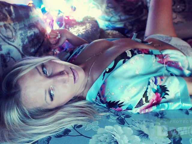 awgirl webcam