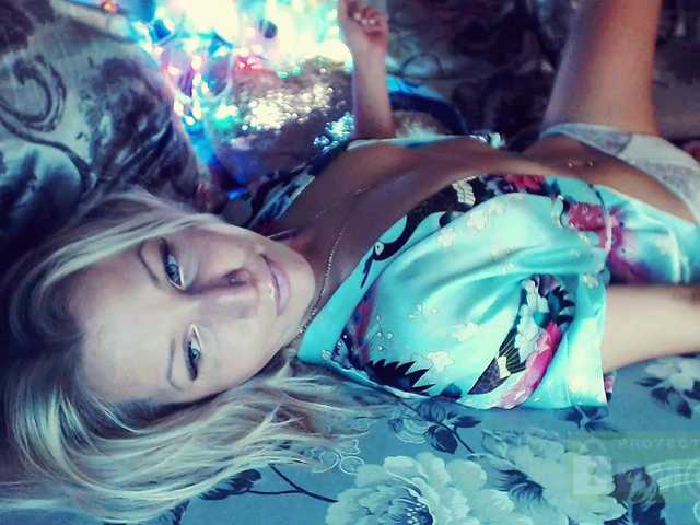 awgirl webcam