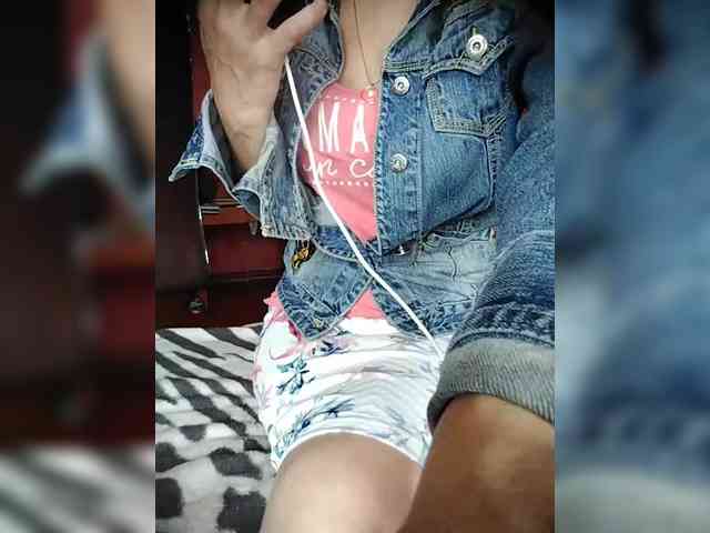 111_Sensuality_223 webcam