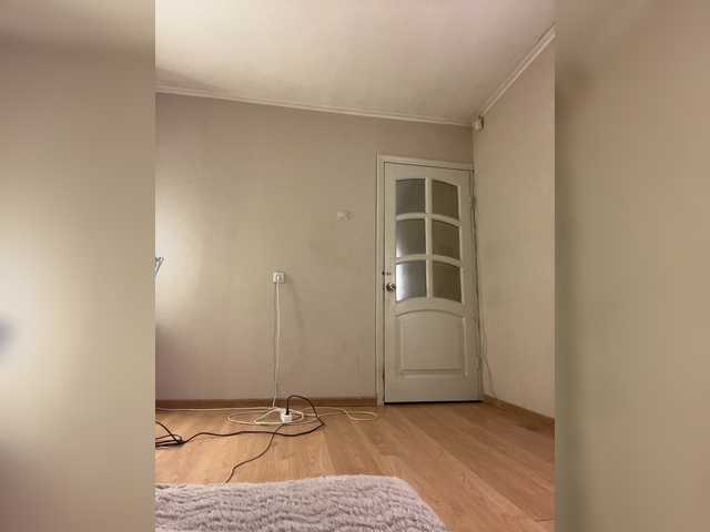 go to chat with 1_Aariella_1