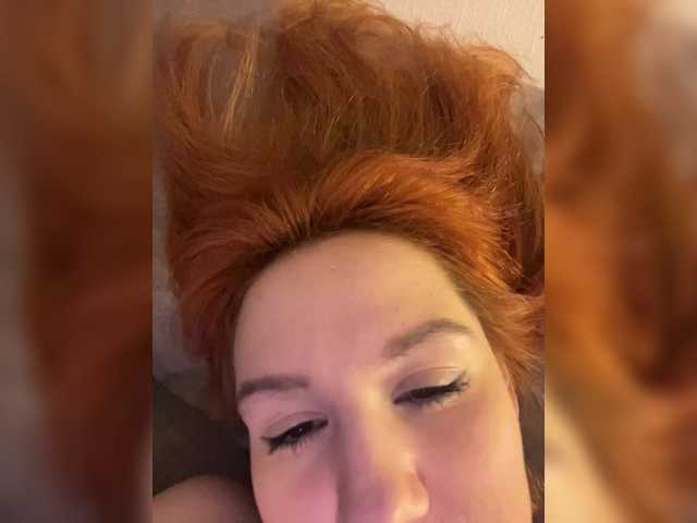 Vai a chattare su 1_Aariella_1 1_Aariella_1