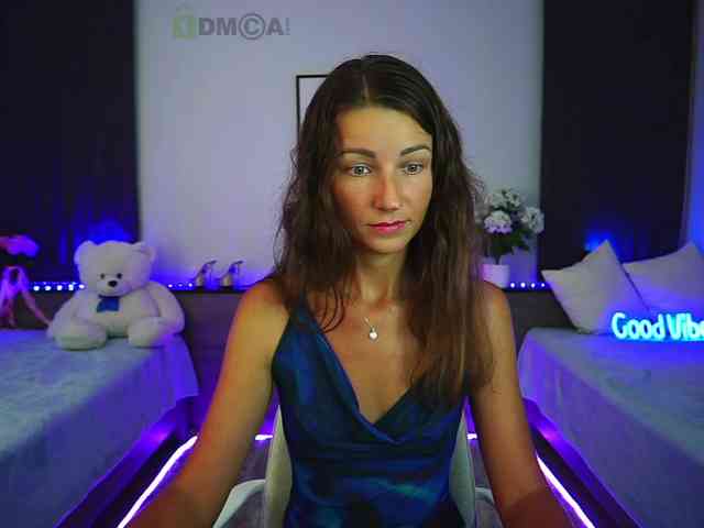 Anna_Shine webcam