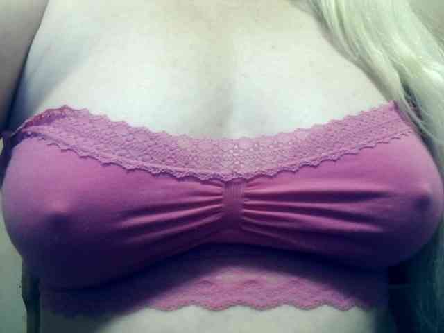 Lilia103 webcam