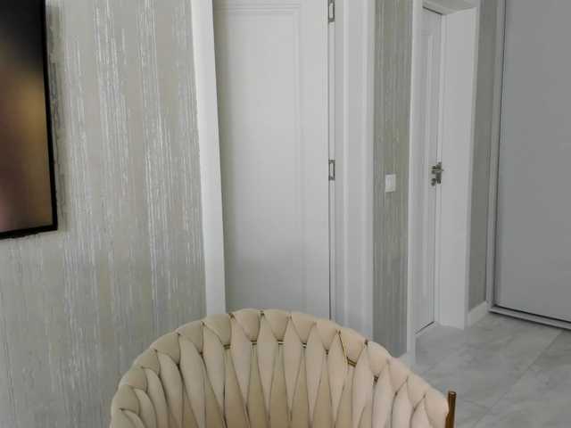 Entrez le videochat erotique avec le
modèle LuvC LuvC