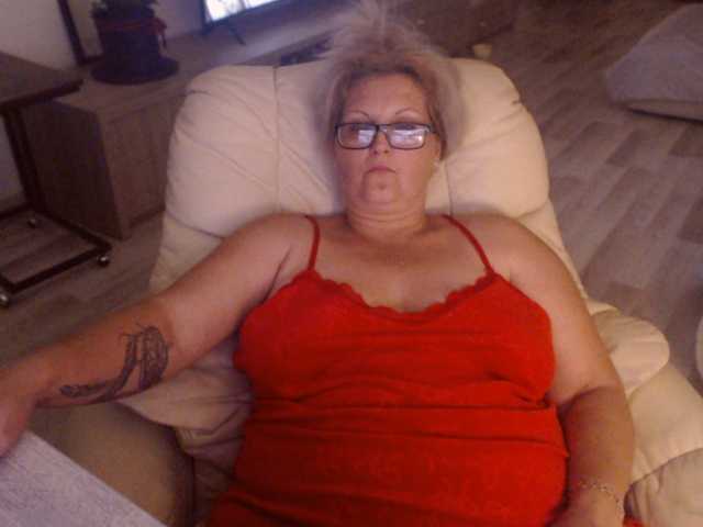 Angel_Dm_Milf webcam
