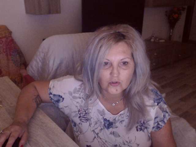 Angel_Dm_Milf webcam