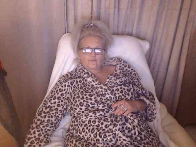 Angel_Dm_Milf webcam