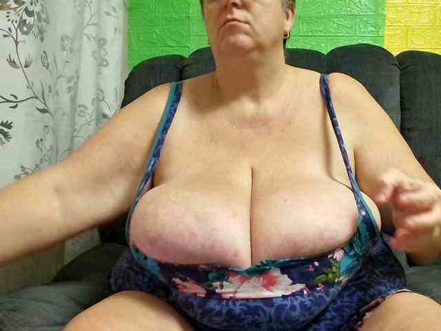 boobs40kk webcam
