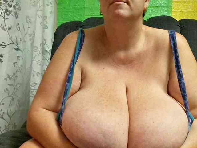 boobs40kk webcam