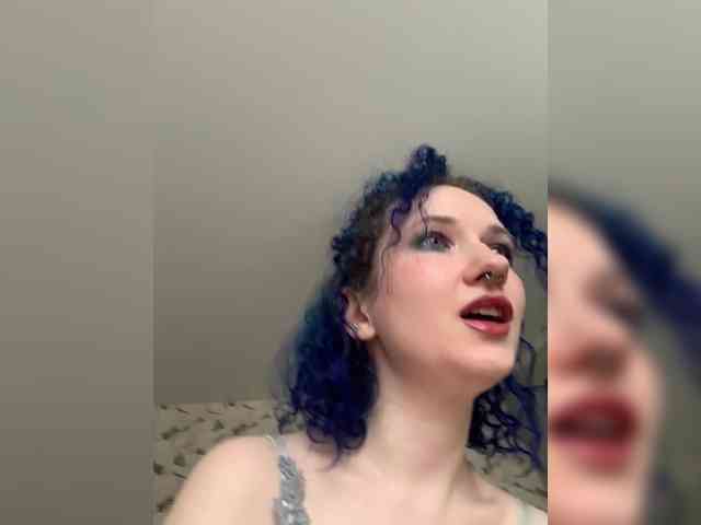 AlenaRai webcam