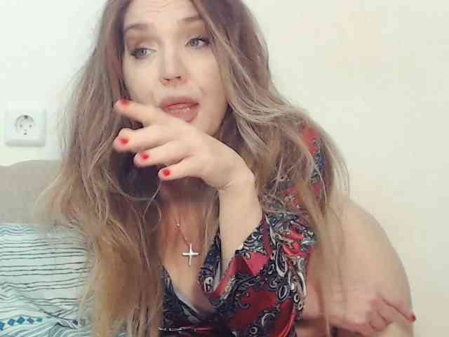 Drakulaura1 webcam