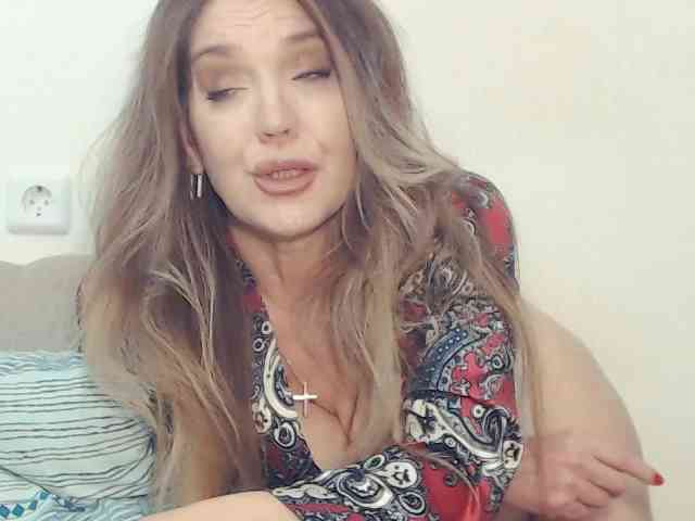Drakulaura1 webcam