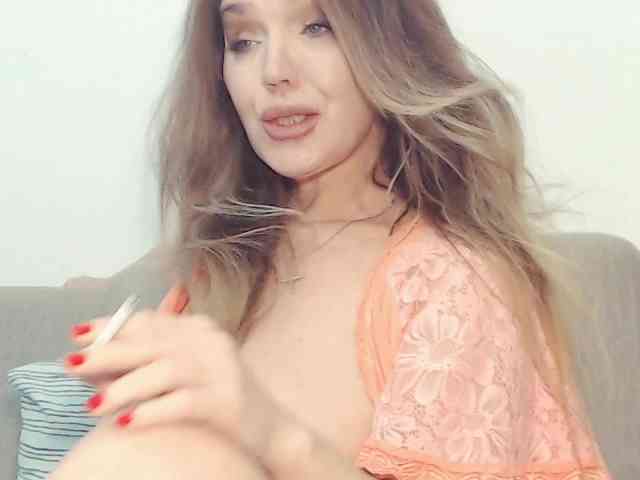 Drakulaura1 webcam