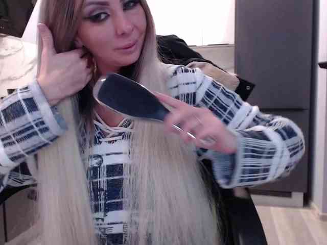 blondalina webcam