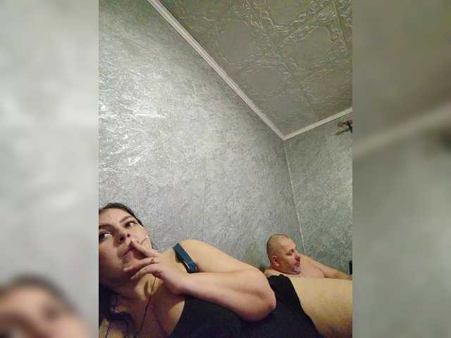 Entra en el chat con el modelo Cleopatra1990 Cleopatra1990