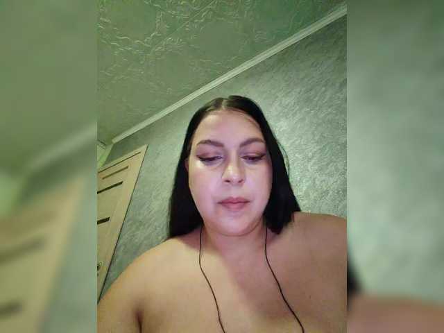 Entra en el chat con el modelo Cleopatra1990 Cleopatra1990