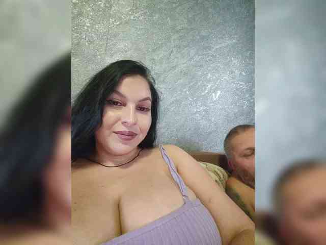 Cleopatra1990 webcam