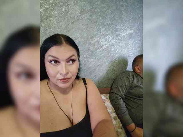 Cleopatra1990 webcam