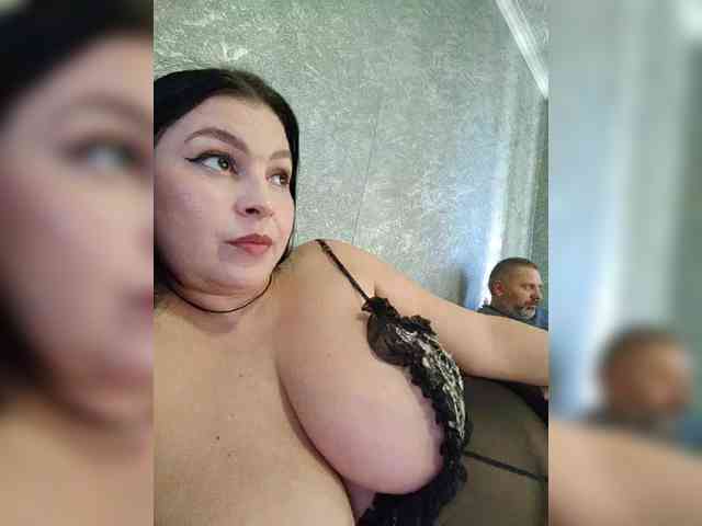 Cleopatra1990 webcam