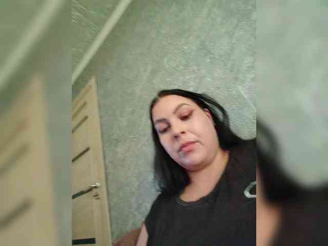 Cleopatra1990 webcam